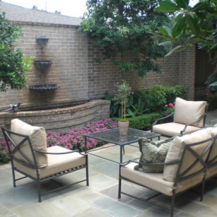Courtyard and Fountain - Royden Oaks